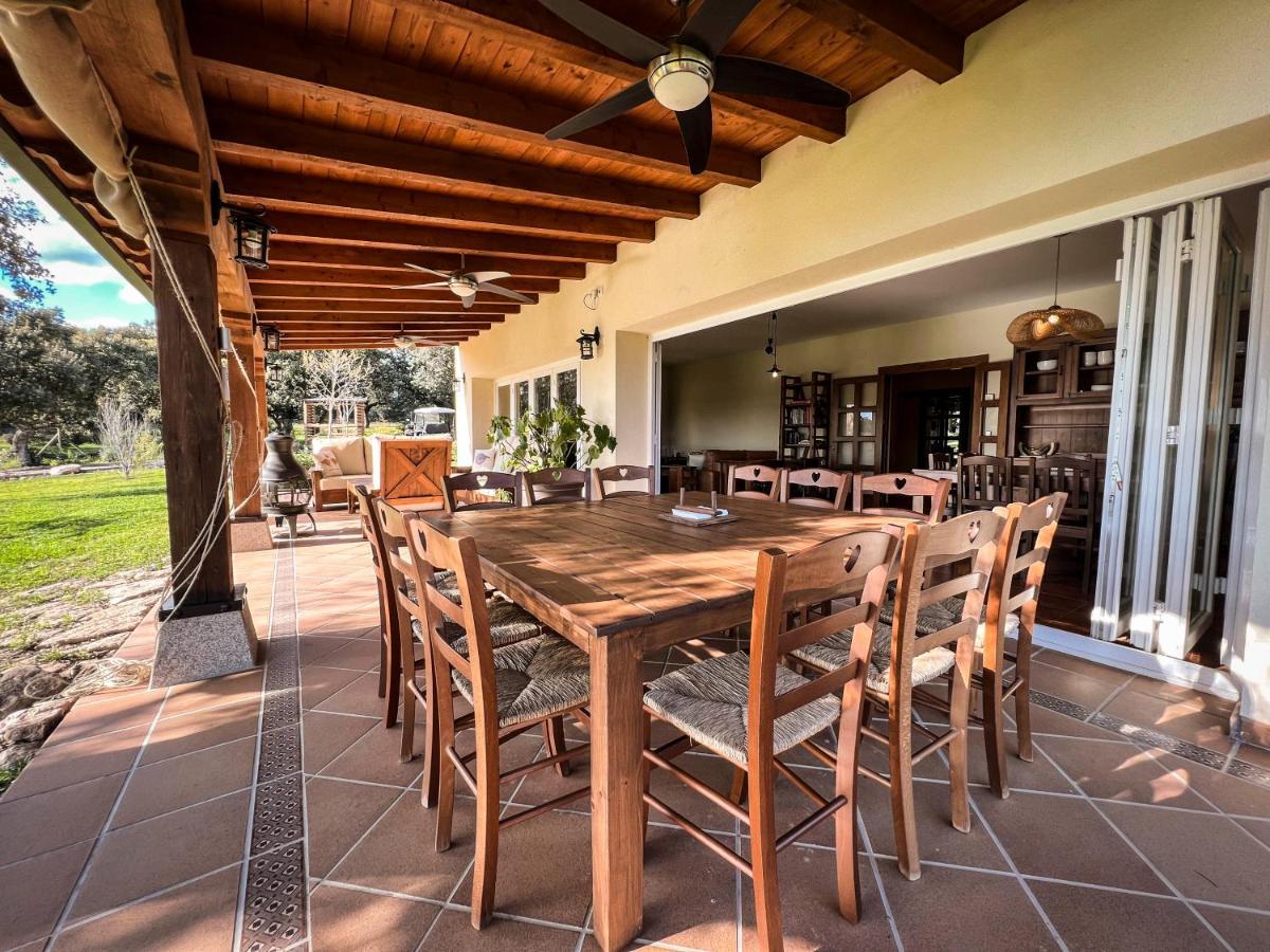 Adorable chalet en finca privada de 3 hectáreas Villa La Iglesuela Esterno foto
