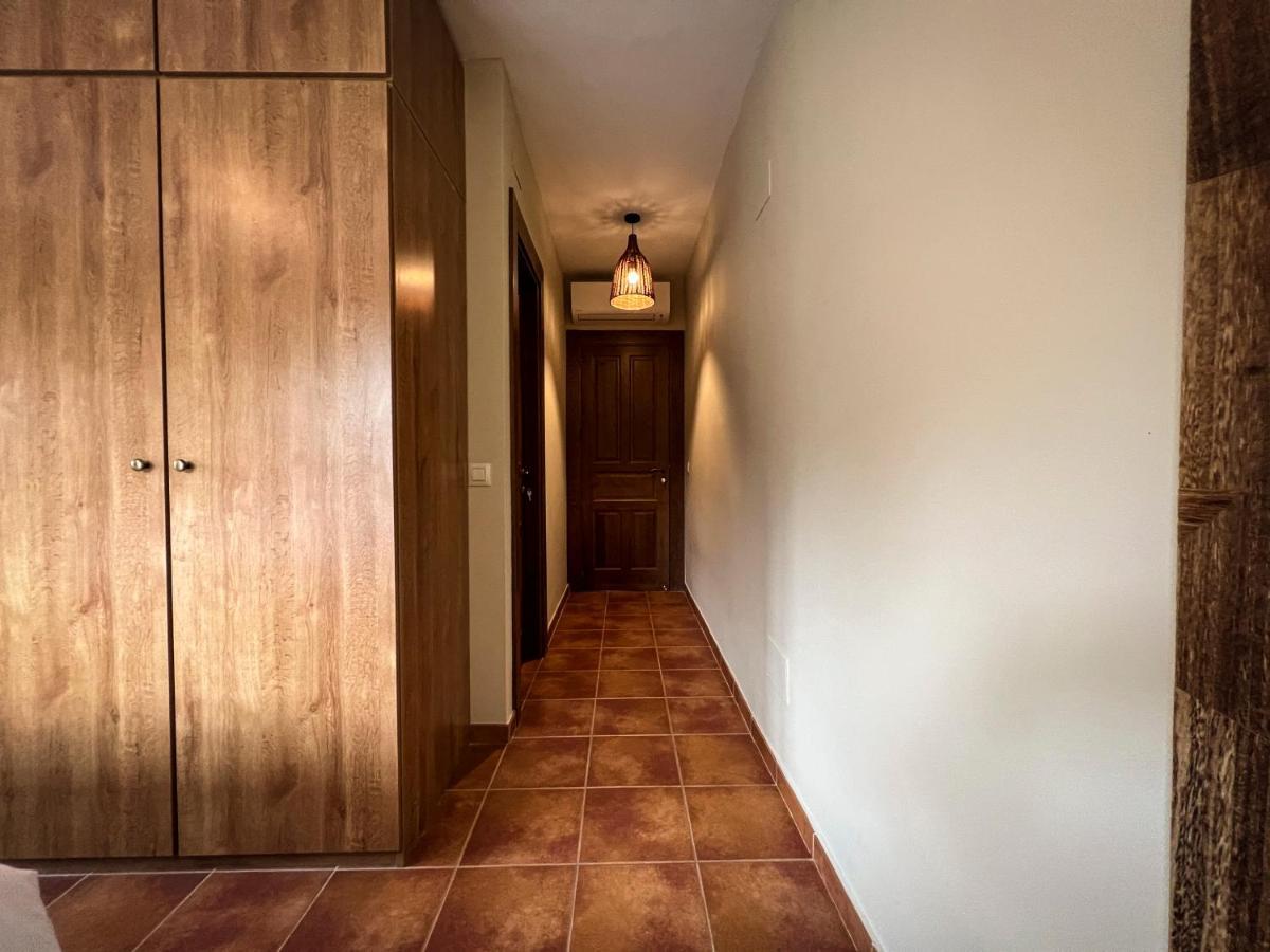Adorable chalet en finca privada de 3 hectáreas Villa La Iglesuela Esterno foto