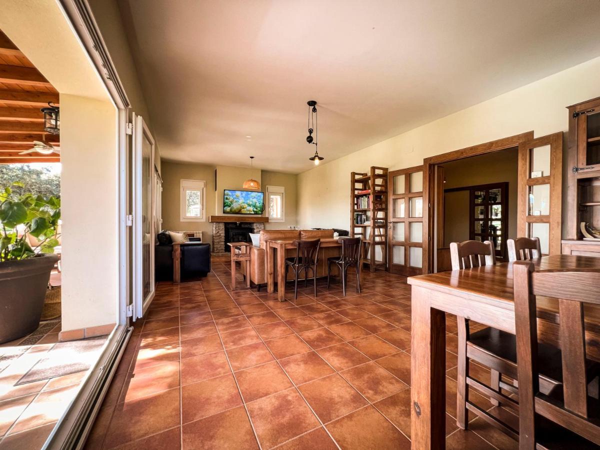 Adorable chalet en finca privada de 3 hectáreas Villa La Iglesuela Esterno foto