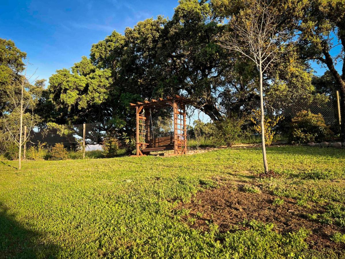 Adorable chalet en finca privada de 3 hectáreas Villa La Iglesuela Esterno foto
