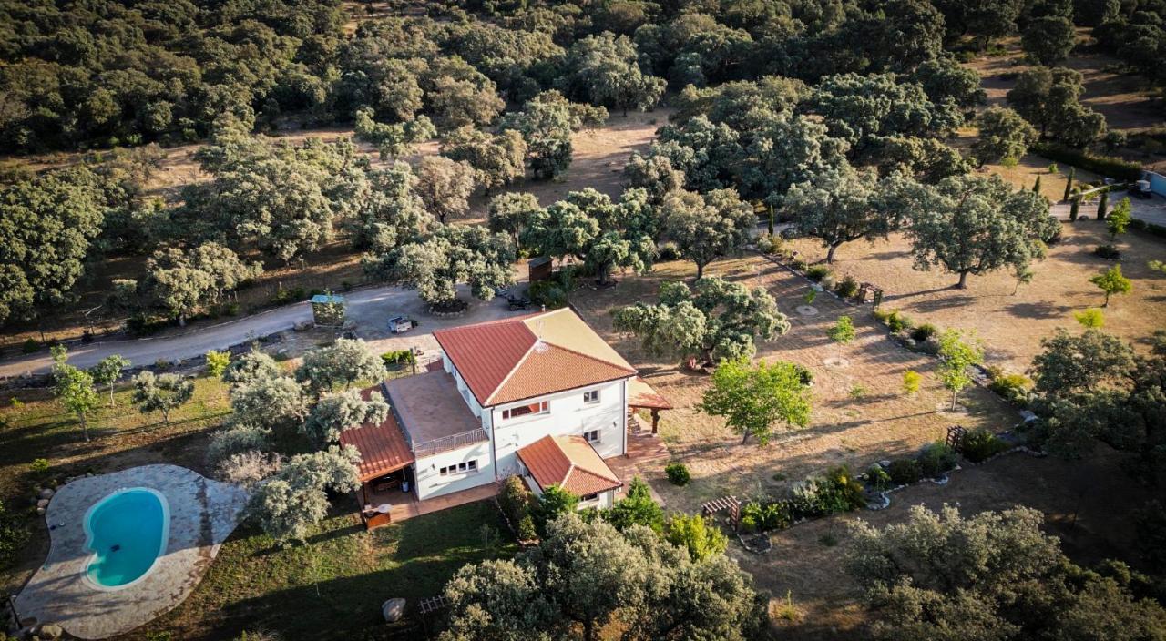 Adorable chalet en finca privada de 3 hectáreas Villa La Iglesuela Esterno foto